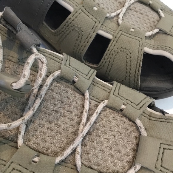 Teva Womens Hiking Outdoor Sandal Size 8 - Picture 3 of 10